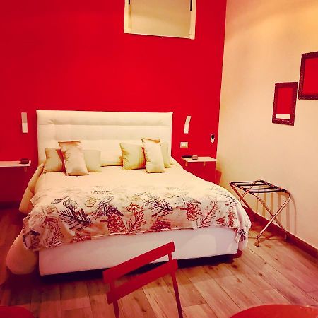 Arianiello Suite A Due Passi Dal Cristo Velato เนเปิลส์ ภายนอก รูปภาพ